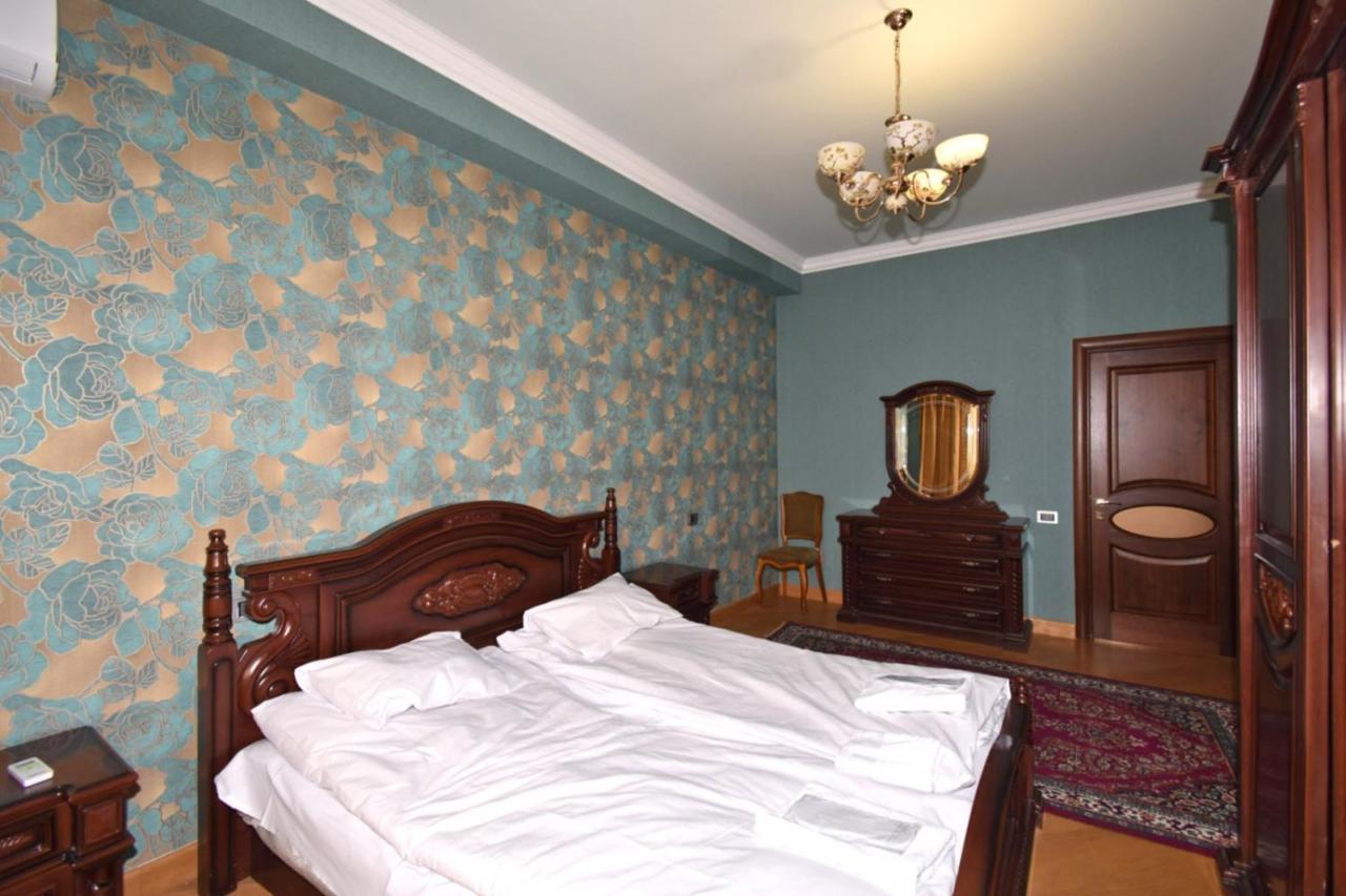 Rent Inn Yerevan On Buzand Street Kültér fotó