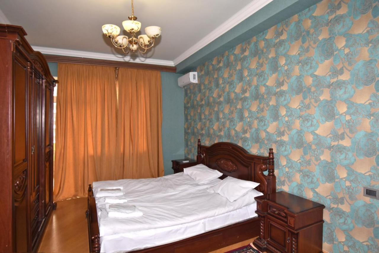 Rent Inn Yerevan On Buzand Street Kültér fotó